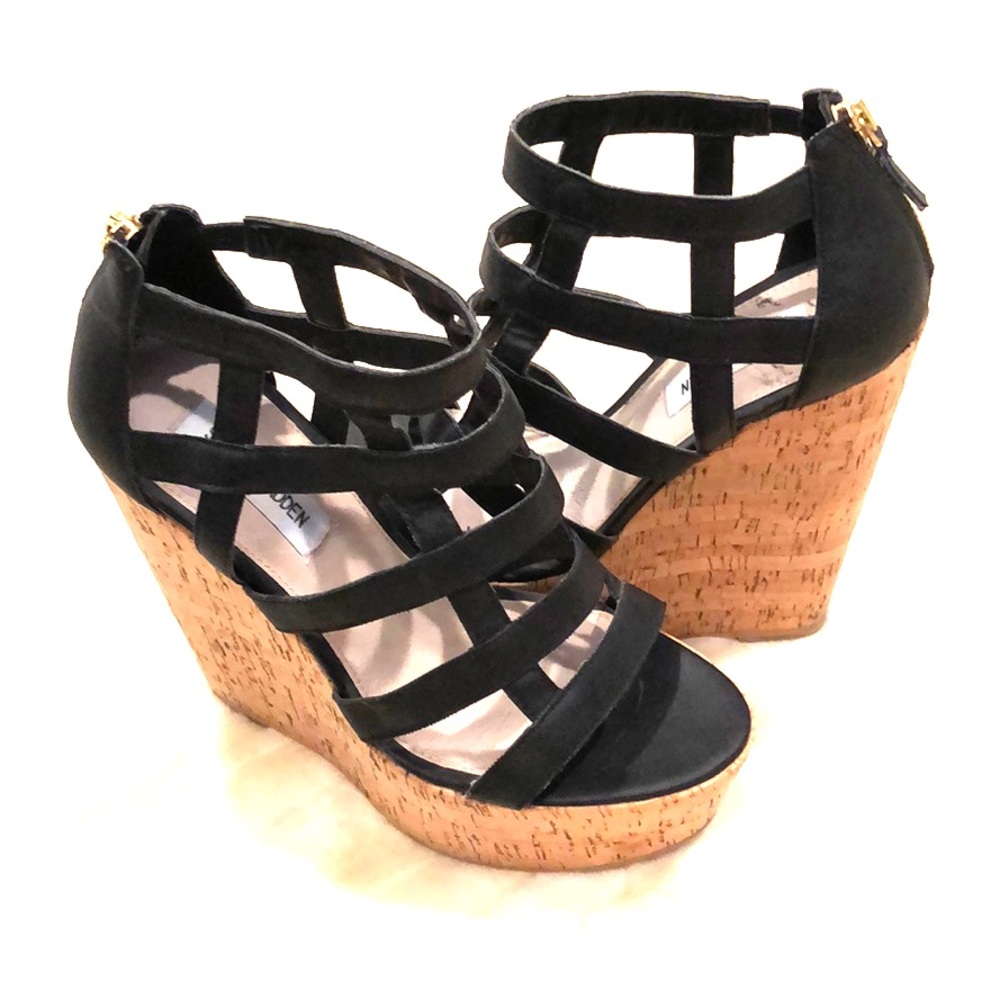 Steve Madden Black 6” Lattice Wedge Heals
